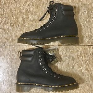 Dr. Martens Santo boot womens size 5